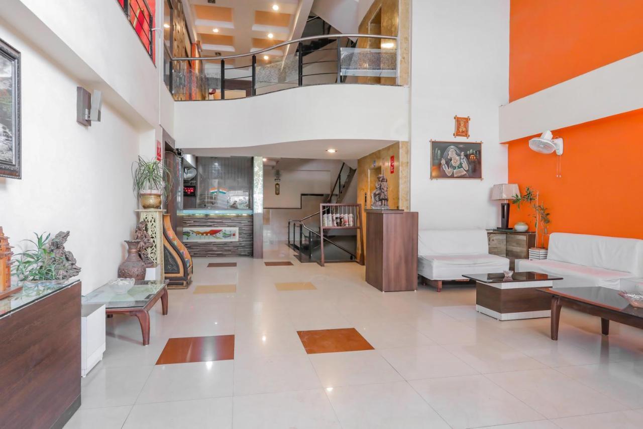 Treebo Trend Paradise, Indore Hotel Exterior foto